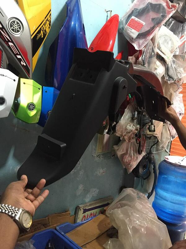 GLADIATOR BACK NUMBER PLATE MUDGUARD