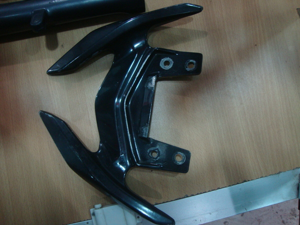 FZ-S BACK CARIAR