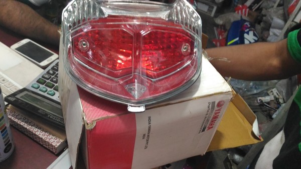 YAMAHA GLADIATOR BACK LIGHT