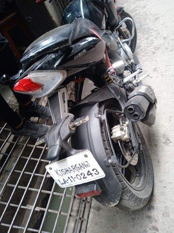 Yamaha R15 v2 Rear Shockup and Number Plate holder Setup For RTR