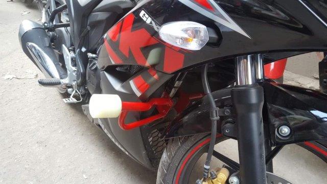 Gixxer SF Modified Crush Guard