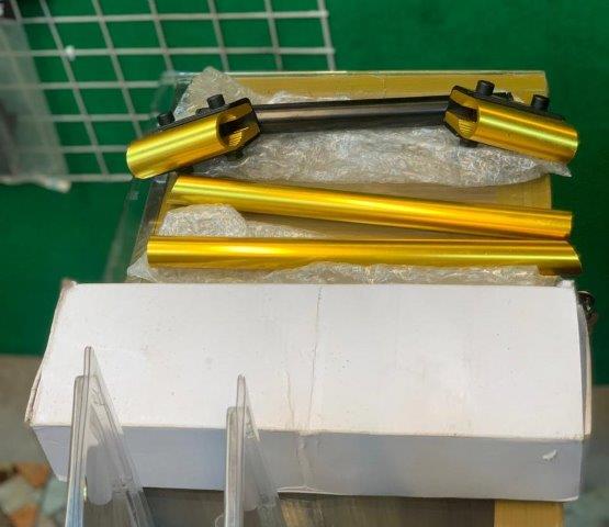 UNIVERSAL HANDLE COLOUR AVAILABLE