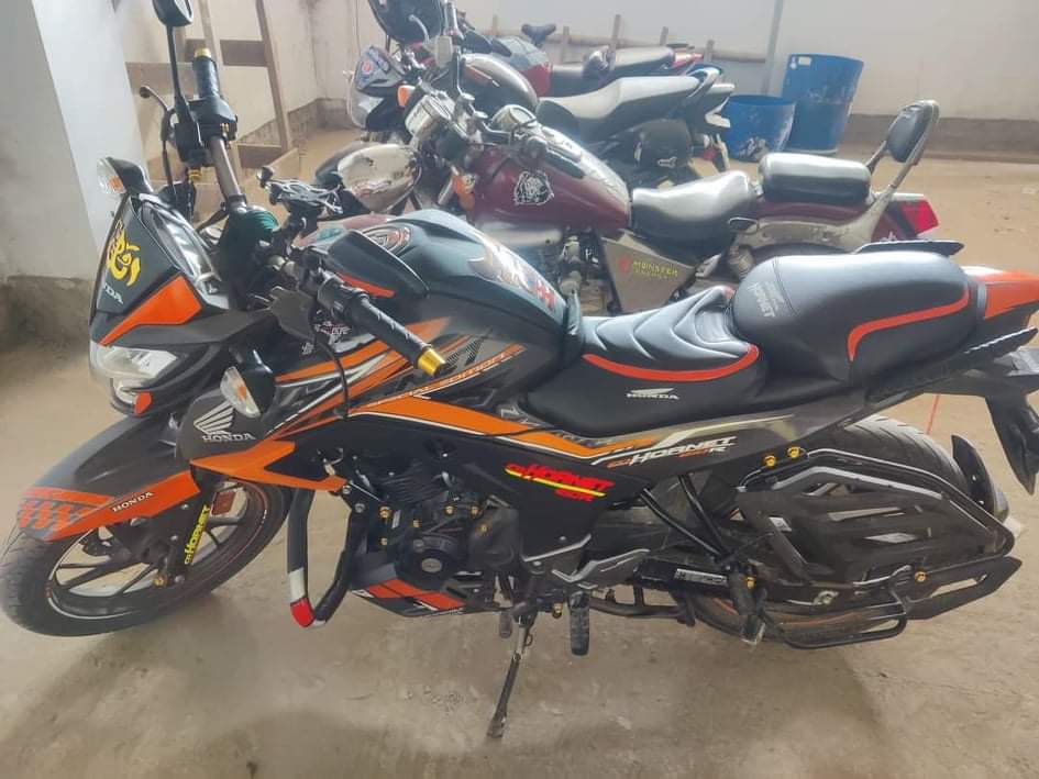 HORNET seat cover modification double part