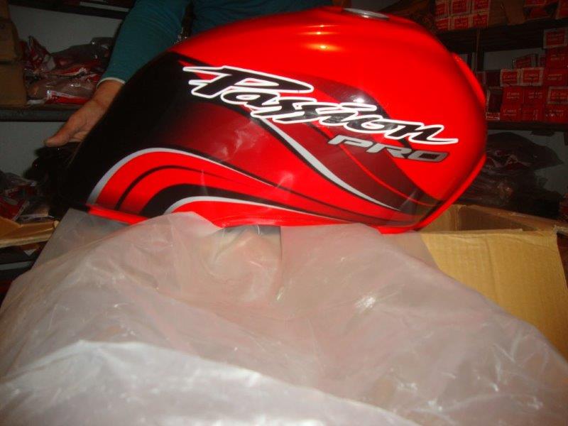 PASSION PRO FULL TANKI RED COLOUR
