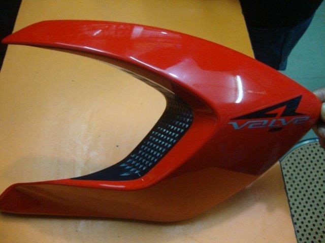PULSAR 135 TANKI KAN RED COLOUR