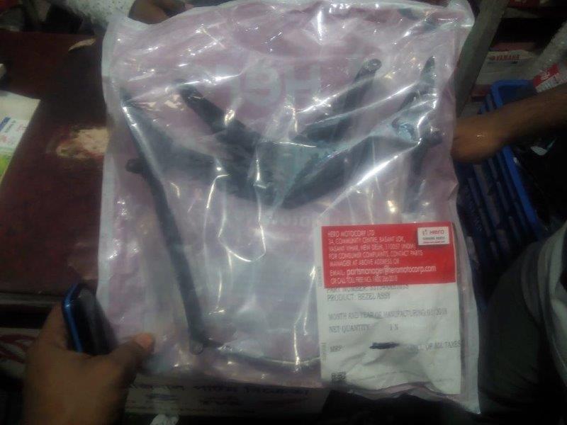 HONDA LIVO HEADLIGHT MUSK