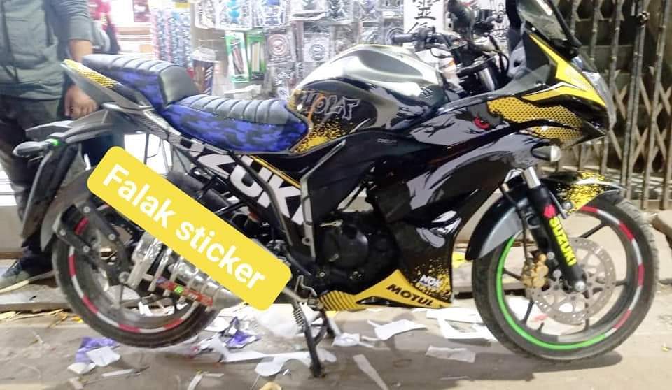 Gixxer Sf Old yellow colour wolf model decals sticker set