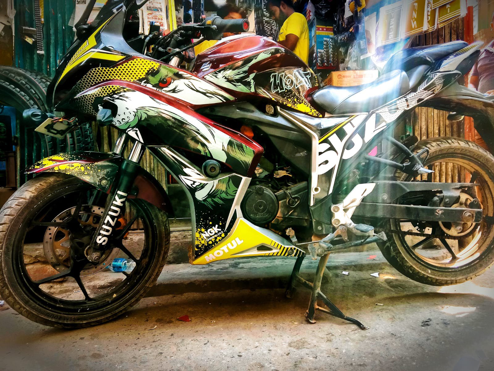 Gixxer sf old wolf model yellow decal sticker