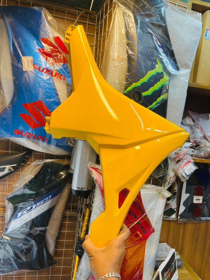 Suzuki gixxer SF monoton new model yellow engine guard