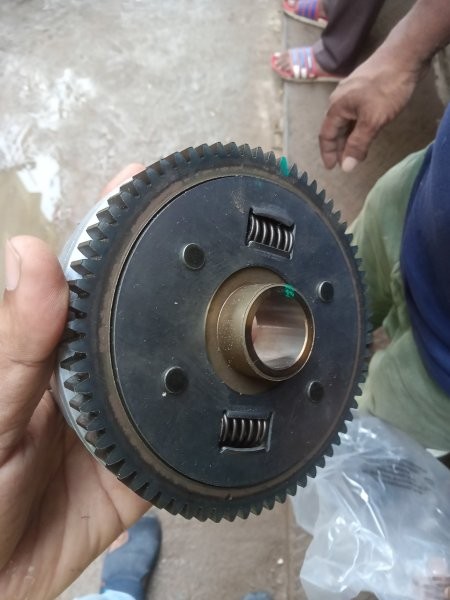 Honda Livo 110 main bati