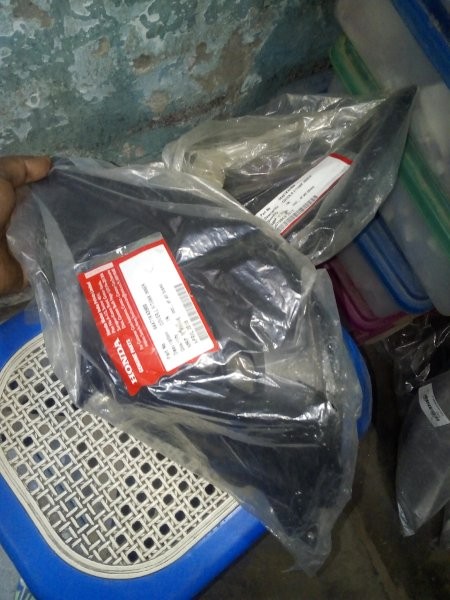 Honda Hornet 160 tank inner part