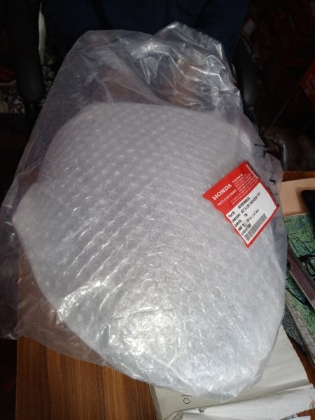 Honda CBR 150 Vigor glass