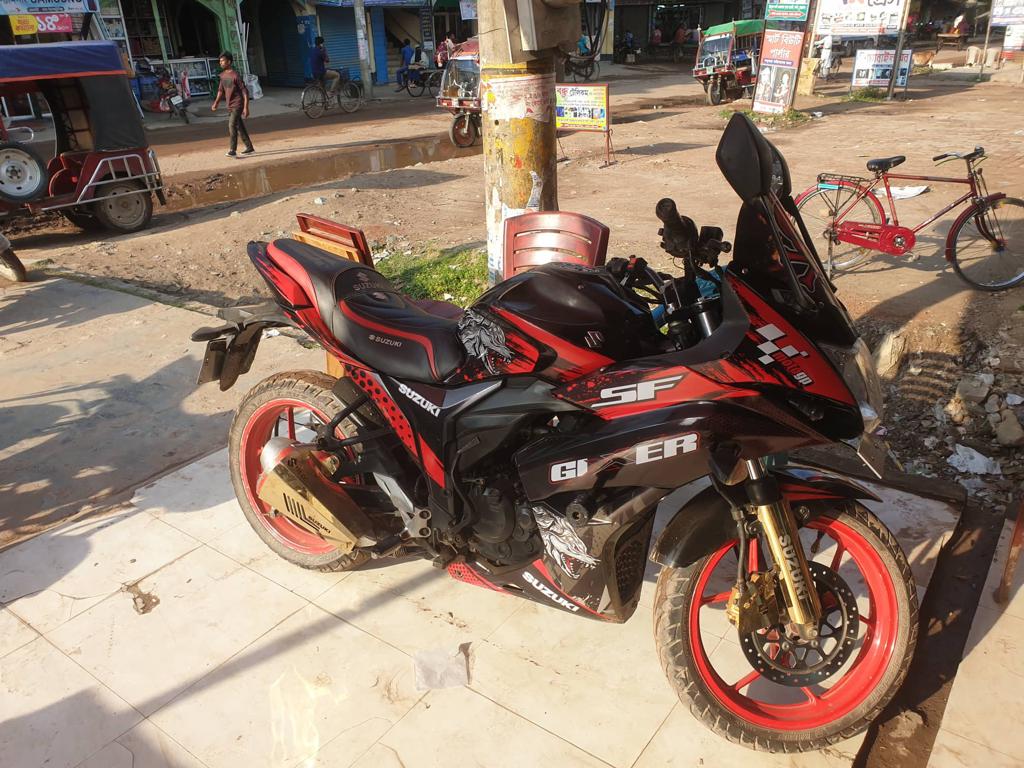 Suzuki gixxer sf old black decals sticker set