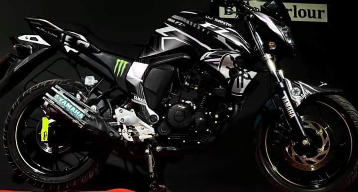 Yamaha FZS v2 black silver model decals sticker set