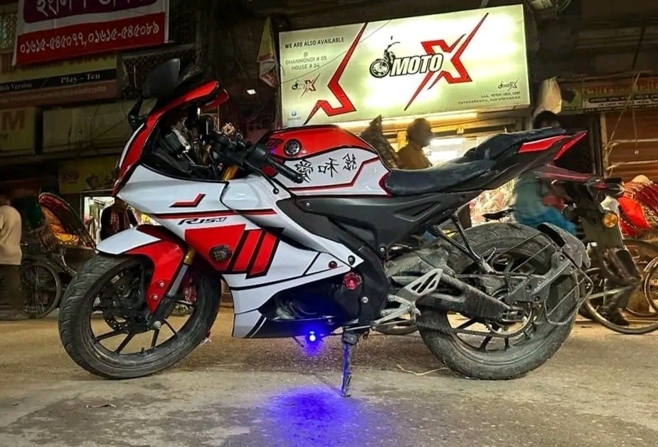 R15m/V4 white-x- red colour decals sticker