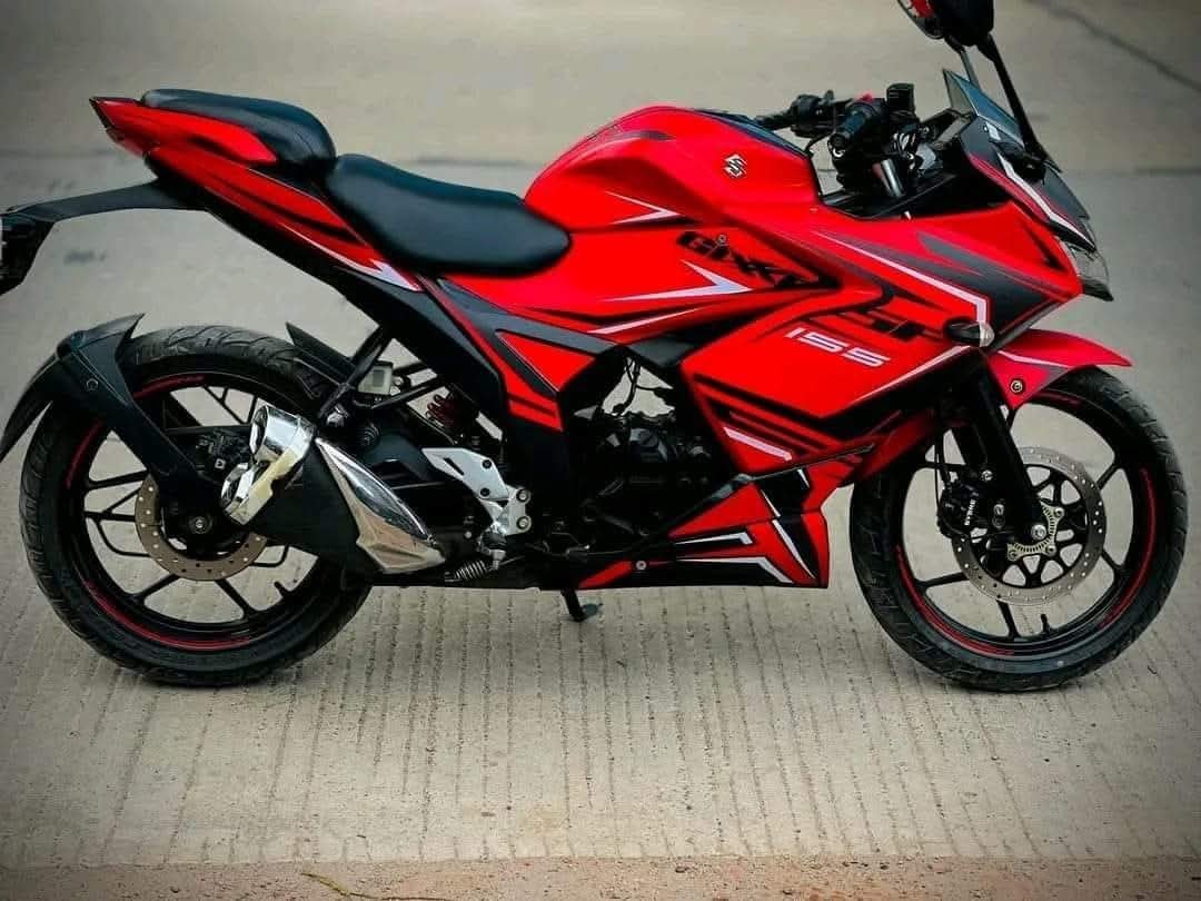 gixxer sf fi Red colour premium quality decals sticker set