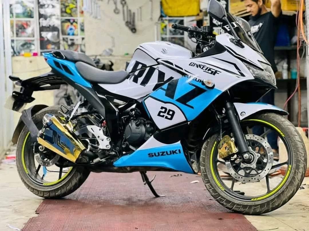 gixxer sf fi white colour premium quality decals sticker set