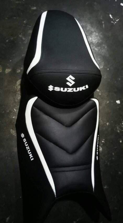 Suzuki GIXXER old double PART SEAT COVER modification BLACK &  white