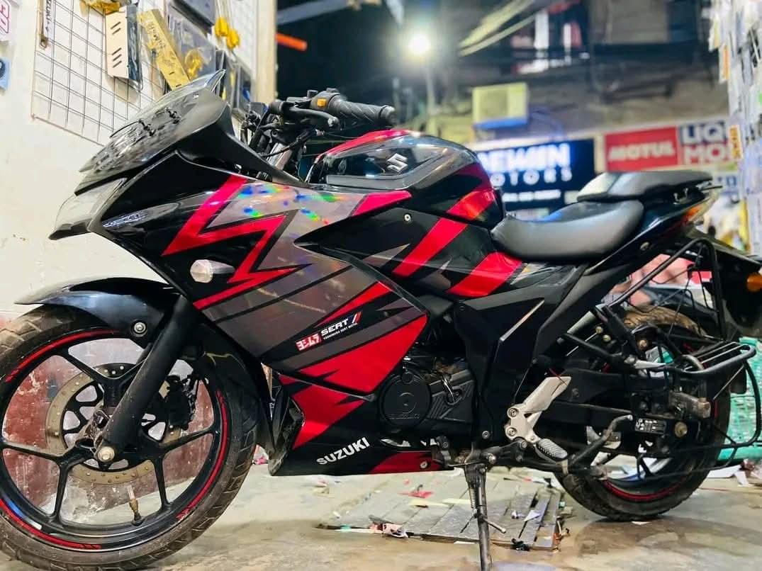 gixxer sf fi red x Silver colour premium quality decals sticker set